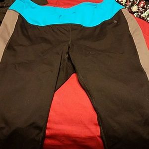 Torrid size 2 workout yoga pants